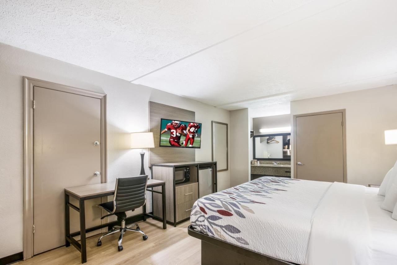 Red Roof Inn Savannah - Richmond Hill I-95 מראה חיצוני תמונה