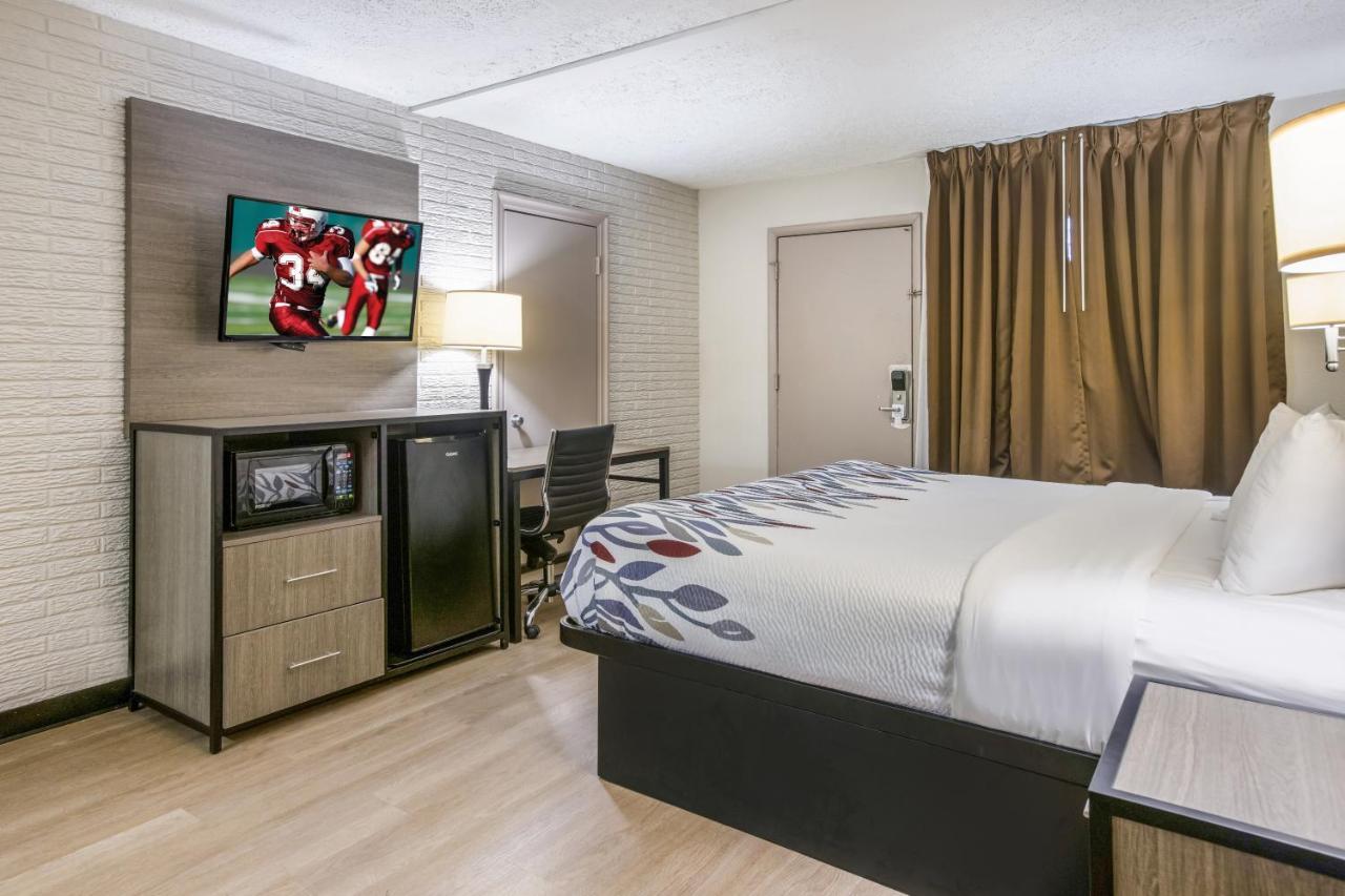 Red Roof Inn Savannah - Richmond Hill I-95 מראה חיצוני תמונה