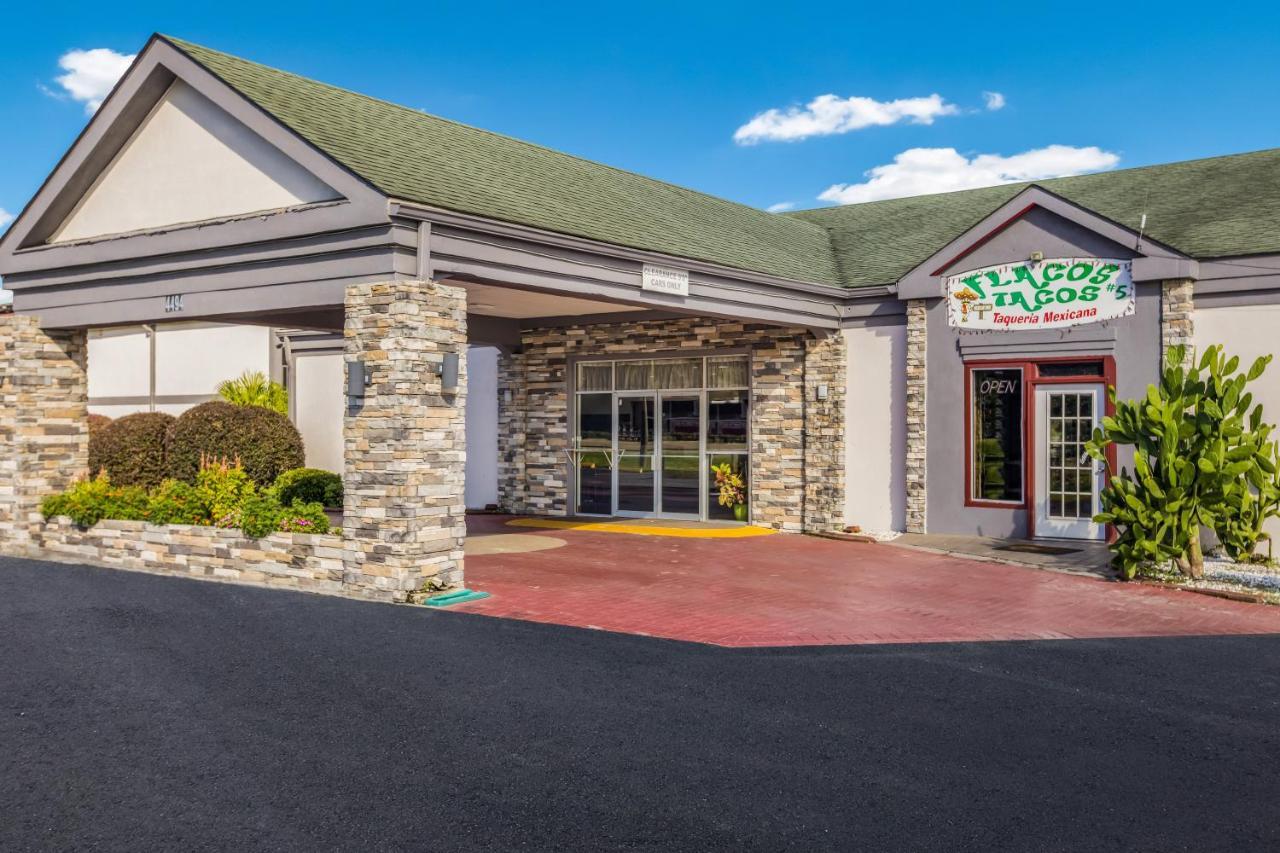 Red Roof Inn Savannah - Richmond Hill I-95 מראה חיצוני תמונה
