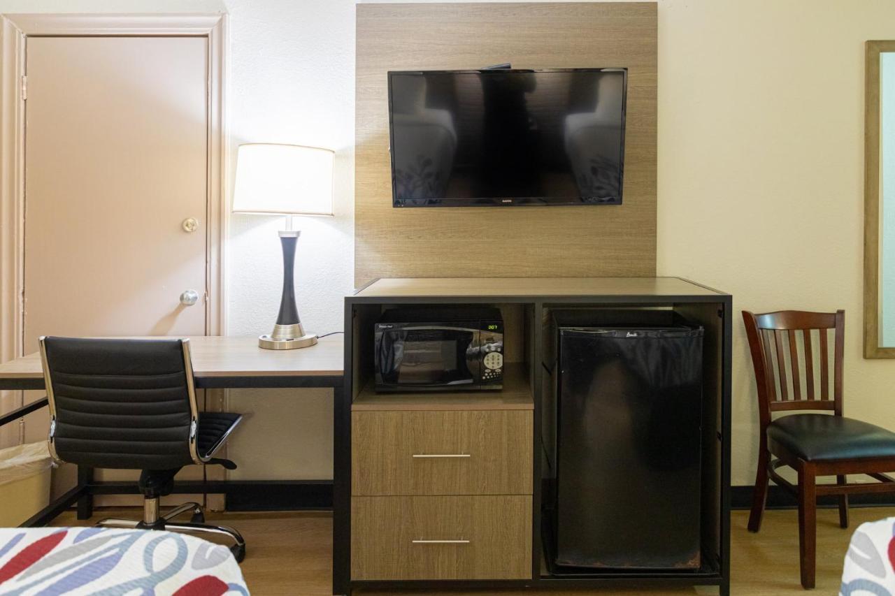 Red Roof Inn Savannah - Richmond Hill I-95 מראה חיצוני תמונה