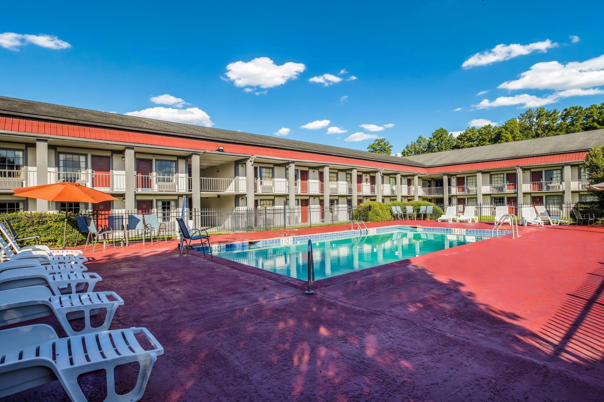 Red Roof Inn Savannah - Richmond Hill I-95 מראה חיצוני תמונה